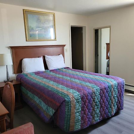 Canadiana Motel Sudbury Zewnętrze zdjęcie