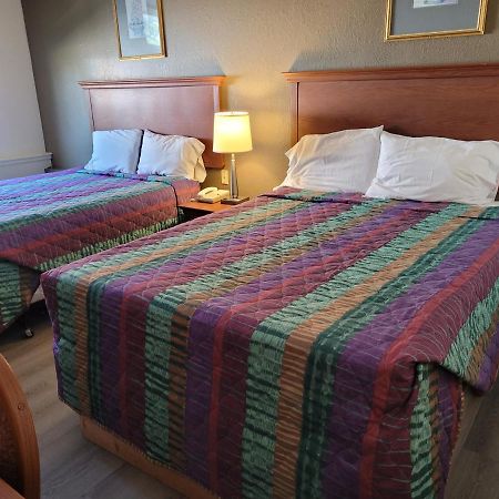Canadiana Motel Sudbury Zewnętrze zdjęcie