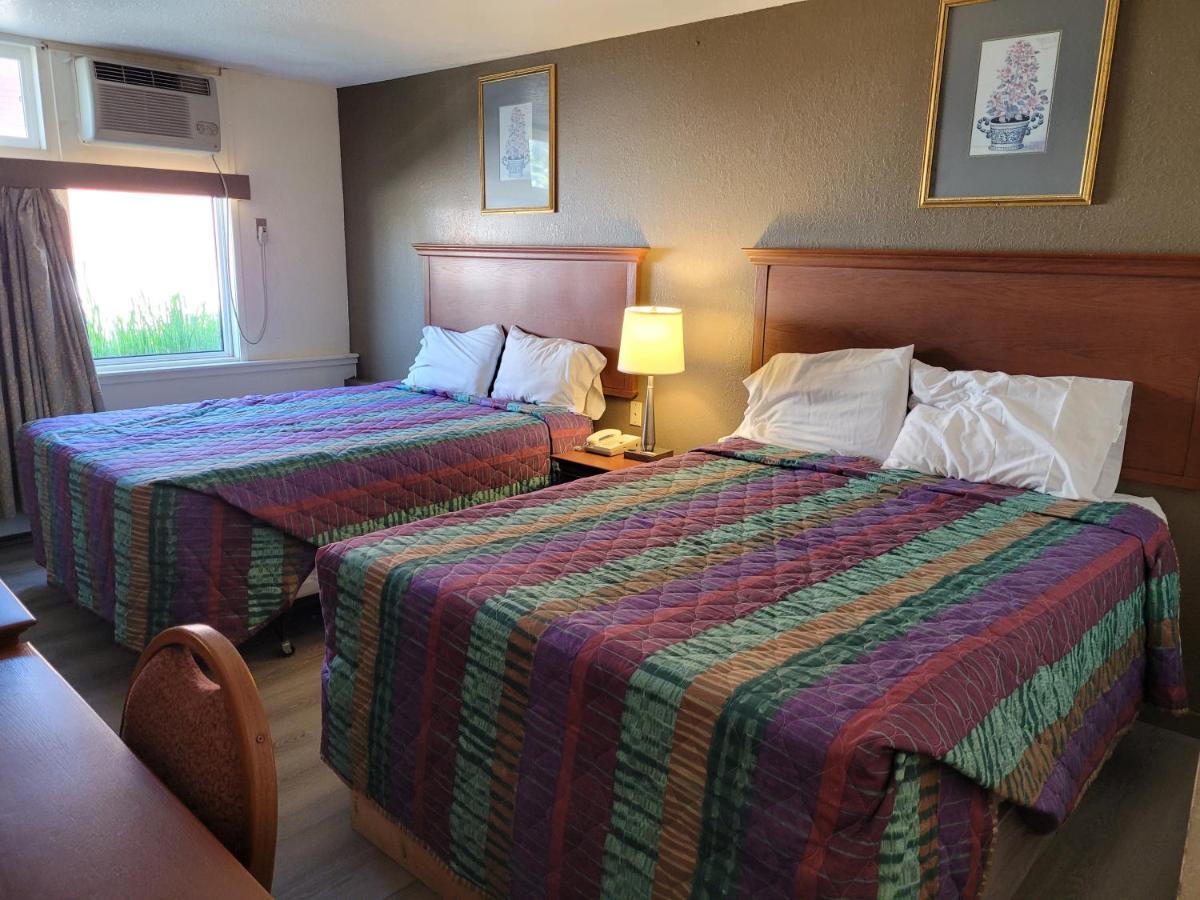 Canadiana Motel Sudbury Zewnętrze zdjęcie