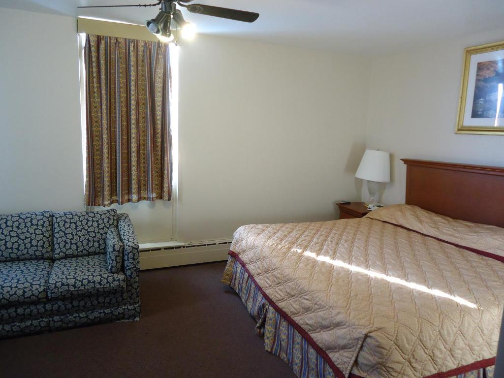 Canadiana Motel Sudbury Zewnętrze zdjęcie